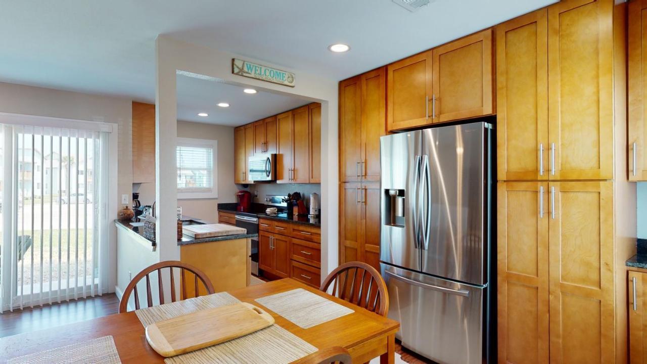 Ah-B107 Completely Remodeled Ground Floor Condo, Overlooking Poolhot Tub Port Aransas Exterior foto