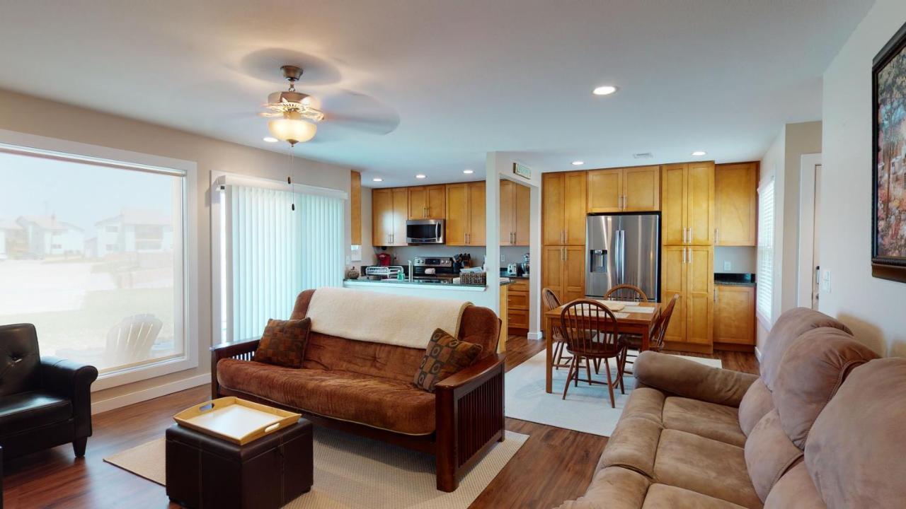 Ah-B107 Completely Remodeled Ground Floor Condo, Overlooking Poolhot Tub Port Aransas Exterior foto
